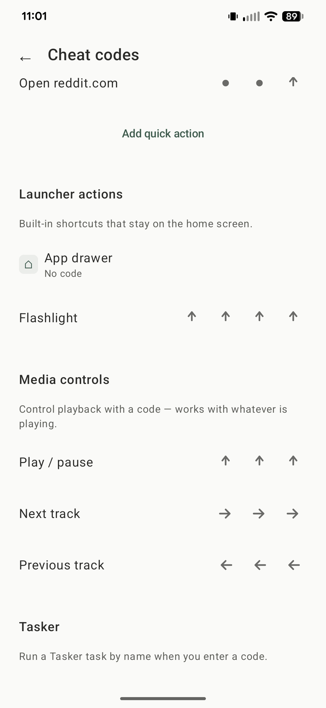 App drawer rows showing gesture codes assigned to apps, shortcuts, and quick actions